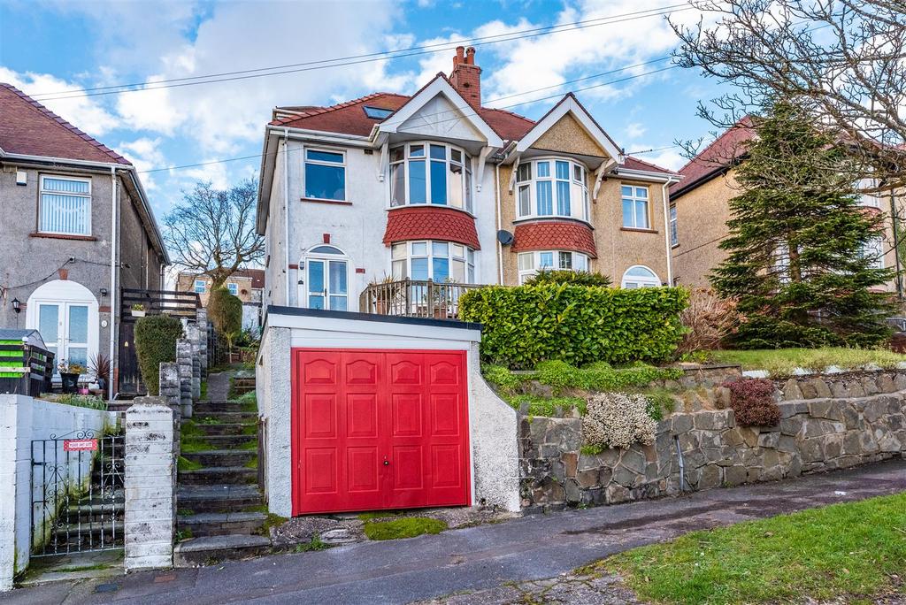 Townhill Road, Cockett, Swansea 3 bed semidetached house £200,000