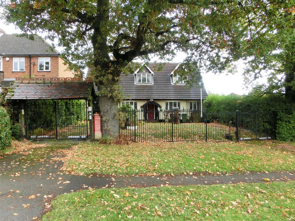 Hollywood Lane, Hollywood, Birmingham 3 bed detached house for sale £