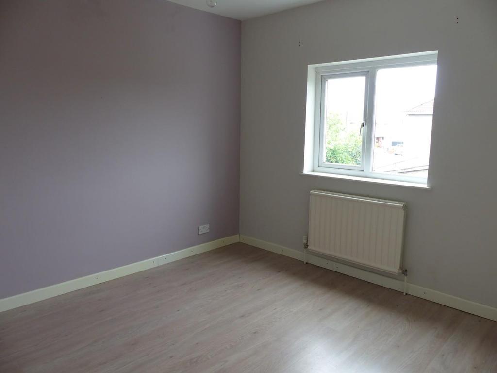 24 Park Road Bedroom 2, 1.JPG
