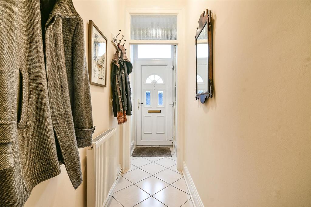Moss Street, York 3 bed terraced house £375,000