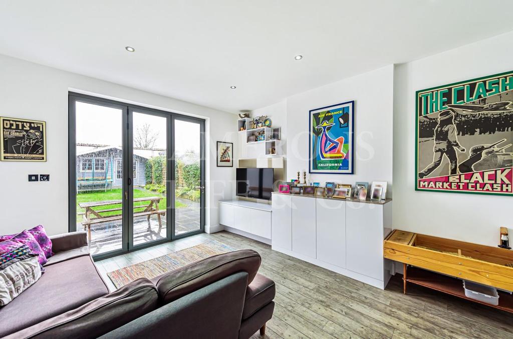 Astley Avenue  (34).jpg