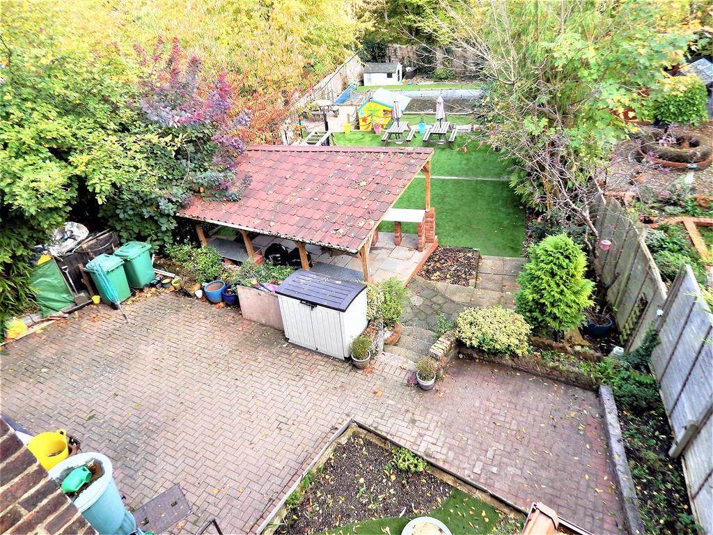 The Ridgeway, Chatham 4 bed semidetached house for sale £575,000