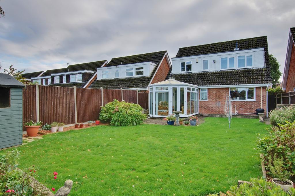CALMORE, TOTTON 3 bed detached house £425,000