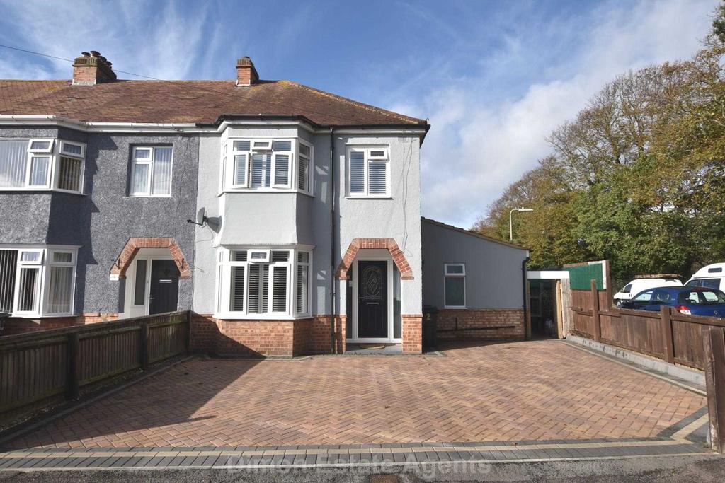 Lester Road, Gosport 3 bed end of terrace house for sale £330,000