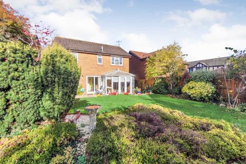 8 Nourse Close, Cheltenham, GL53 0NQ