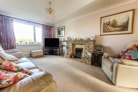 8 Nourse Close, Cheltenham, GL53 0NQ