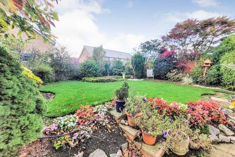 8 Nourse Close, Cheltenham, GL53 0NQ