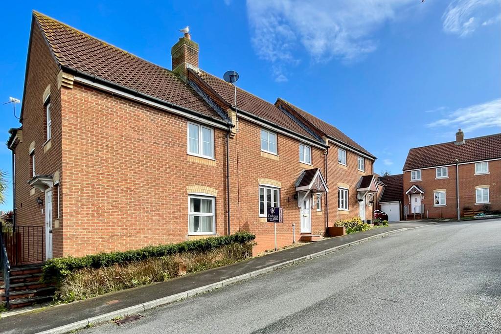 ASH CLOSE, SWANAGE 3 bed terraced house for sale £385,000