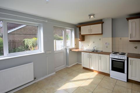 2 bedroom terraced house to rent, Briars Close, Royal Wootton Bassett, SN4