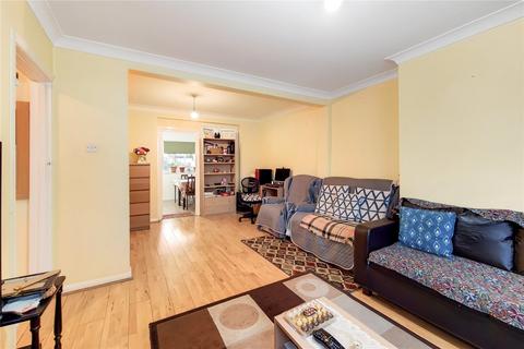 78 Lily Gardens, Wembley, HA0 1DW