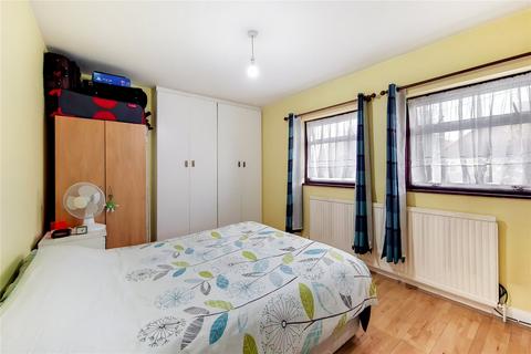78 Lily Gardens, Wembley, HA0 1DW