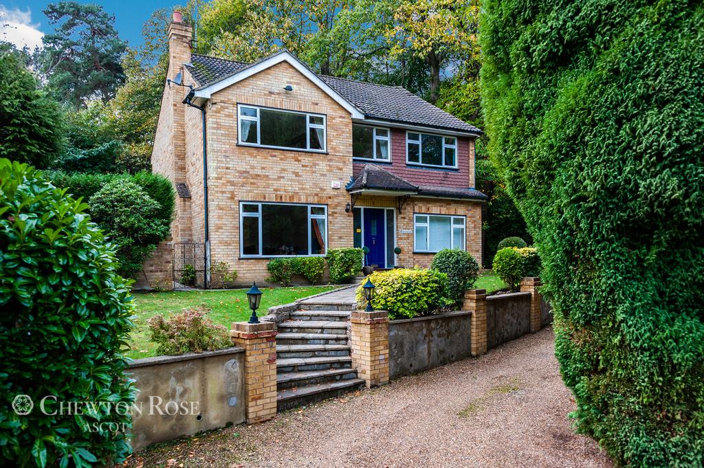 Silverwood Drive, Camberley 4 bed detached house for sale £1,350,000