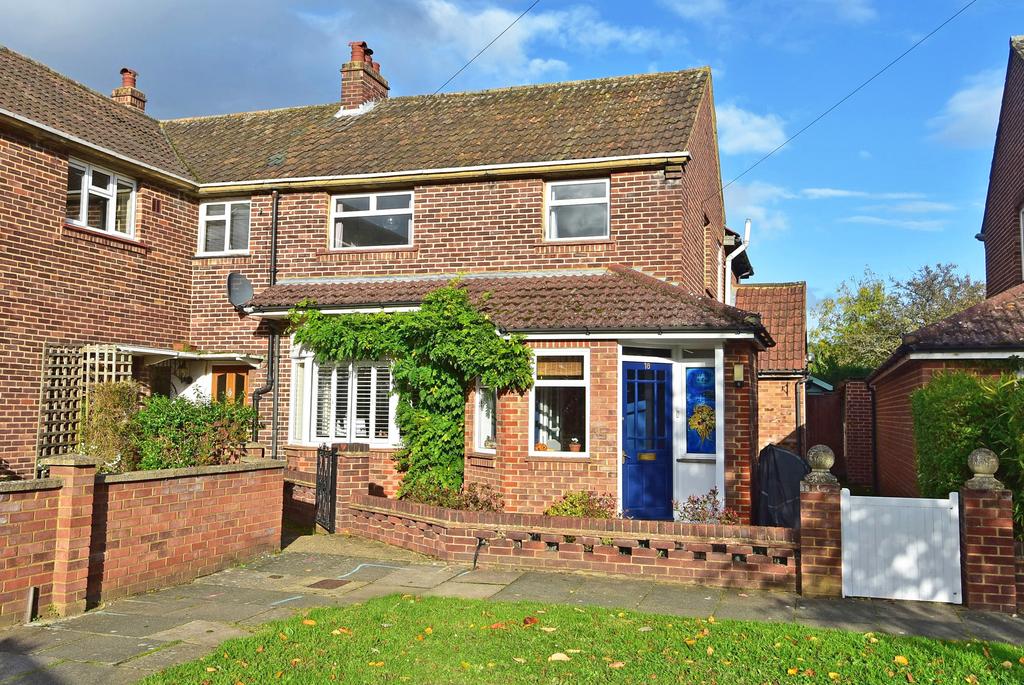 Buckingham Road, Petersham, Richmond TW10 4 bed end of terrace house