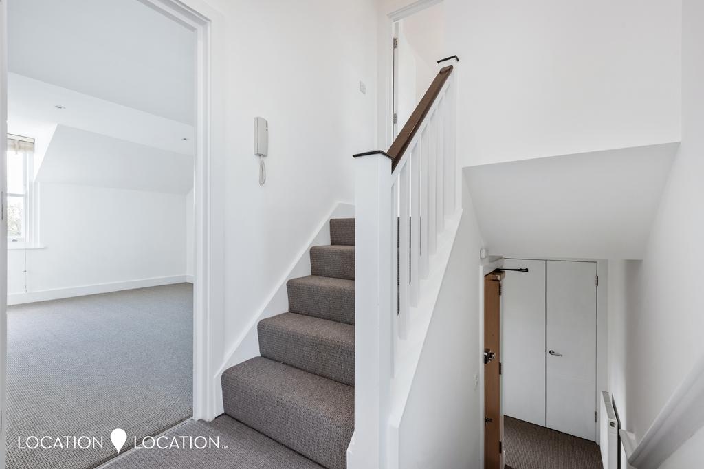 1511202214 LLSN Flat 3 45 Queen Elizabeths Walk...