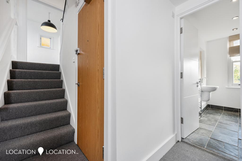 1511202214 LLSN Flat 3 45 Queen Elizabeths Walk...