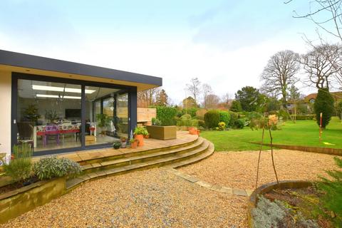 Willowmay Hooke Road, East Horsley, Leatherhead, KT24 5DY