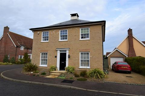 4 bedroom detached house for sale - Pryor Close, Snape