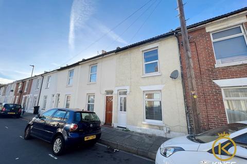 2 bedroom terraced house to rent, Norland Road, Hampshire