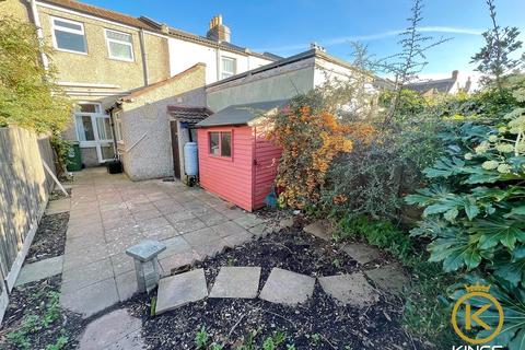 2 bedroom terraced house to rent, Norland Road, Hampshire