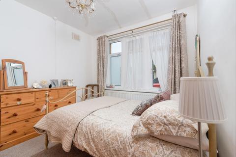 3 bedroom detached bungalow for sale - Park Avenue, Whitchurch, Cardiff