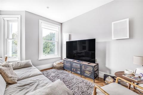 2 bedroom flat to rent, Fulham Palace Road, London, SW6