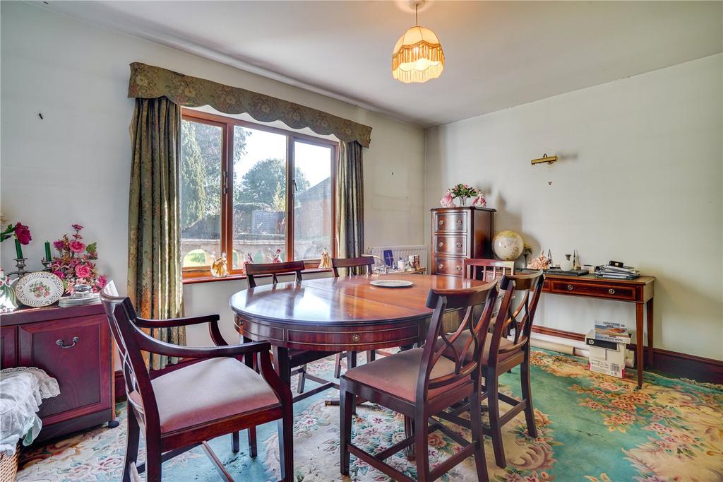 Kamloops, Ashford Carbonel, Ludlow... 4 bed detached house £550,000