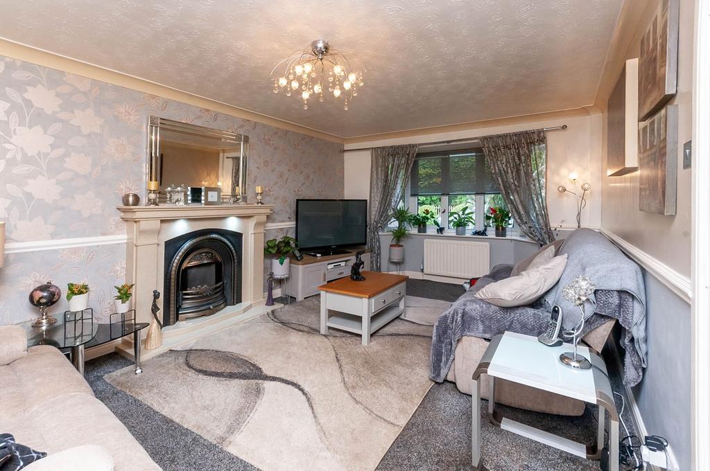 The Copse, NewtonleWillows, WA12 4 bed detached house £320,000