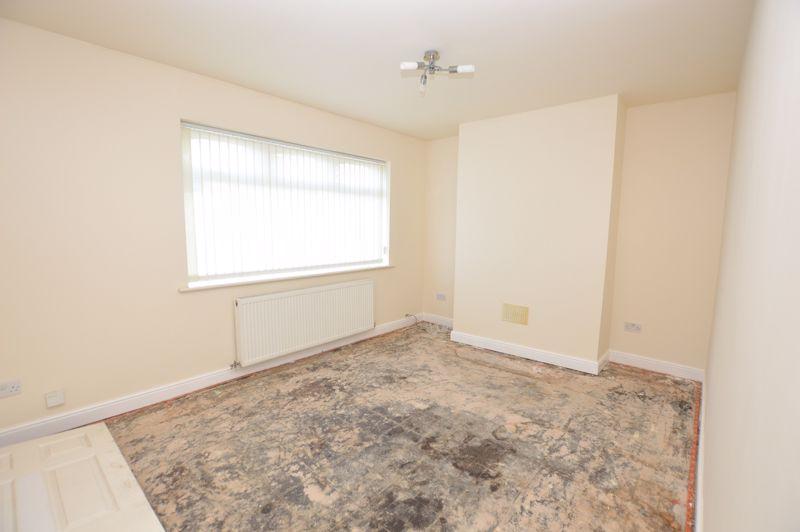 Barrowdale Road, Golborne, Warrington, WA3 3LW 3 bed semidetached