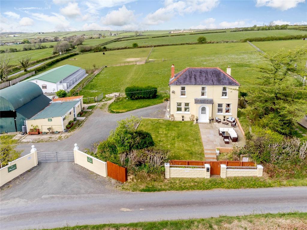 Cwmfelin Mynach, Whitland, Carmarthenshire, SA34 4 bed equestrian