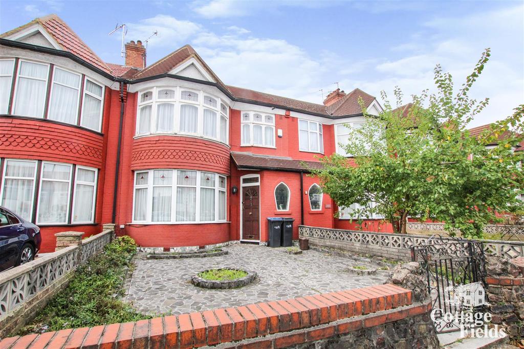 Hedge Lane, Palmers Green, London, N13 3 bed terraced house £580,000