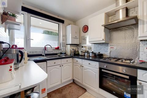 3 bedroom maisonette for sale, Ronald Street, London, E1 0DT