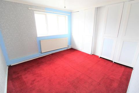 7 Craydene Road, Erith, DA8 2HR