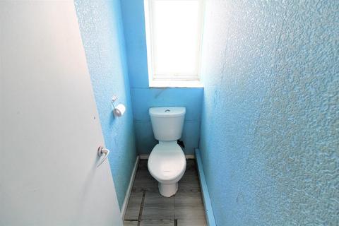 7 Craydene Road, Erith, DA8 2HR
