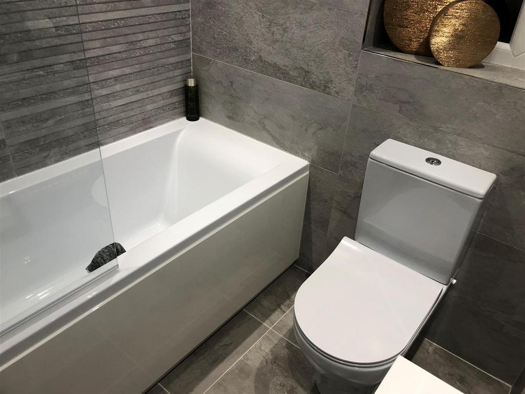 BATH 1 JACOB.jpg
