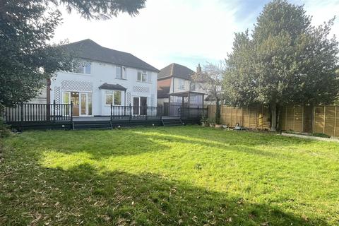 5 bedroom house to rent - Hays Walk, Cheam, Sutton