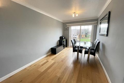 51 Eagle Way, Abbeydale, Gloucester, GL4 4WS