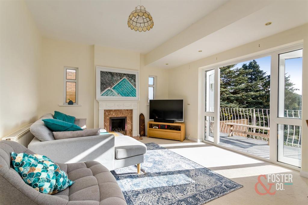 Redhill Drive, Brighton 4 bed detached house £850,000