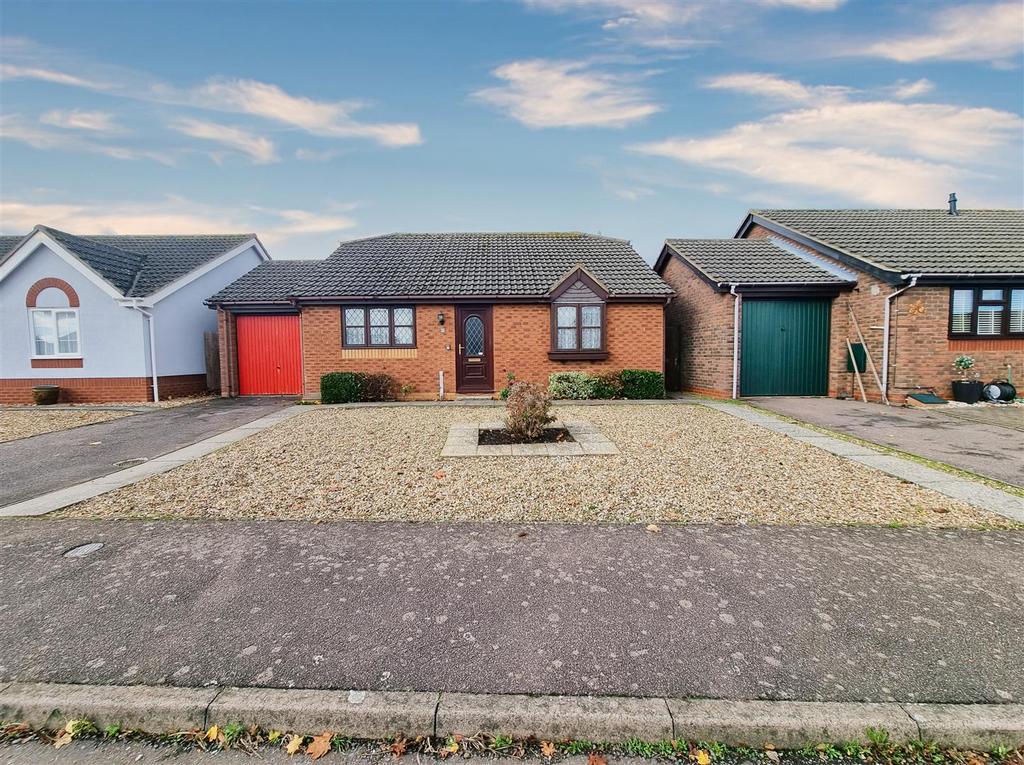 Booth Lane, Kesgrave, Ipswich 2 bed detached bungalow for sale £315,000
