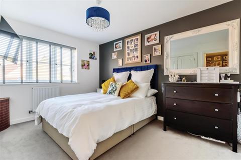 4 bedroom detached house for sale - Tanner Street, Wellesley, Aldershot