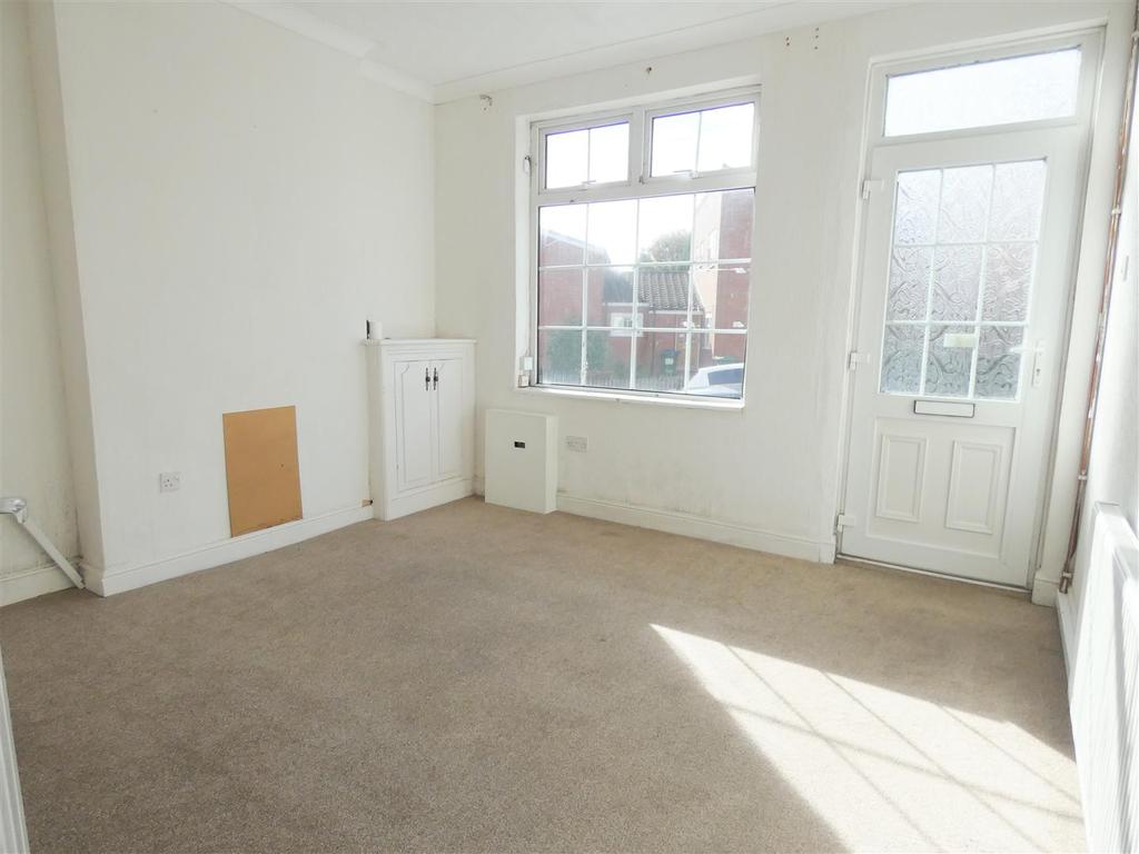 Windmill Street, Wednesbury 3 bed end of terrace house £150,000