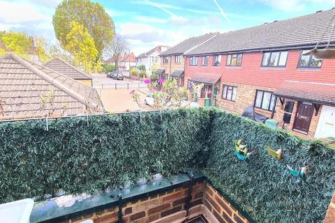 77 Vellum Drive, Carshalton, SM5 2TS