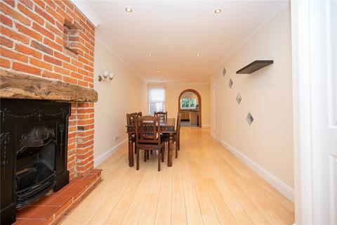 3 bedroom terraced house to rent, Dalton Street, St. Albans, Hertfordshire