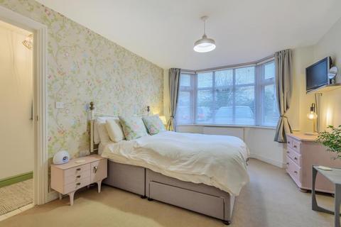 2 bedroom flat to rent, Green Road,  Headington,  OX3