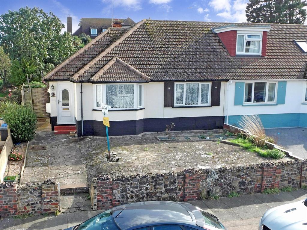 Percy Avenue, Broadstairs, Kent 2 bed semidetached bungalow for sale