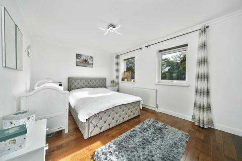47 Crownfield Road, London, E15 2AB
