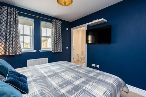 14 Redpath Crescent, Galashiels, TD1 2QG