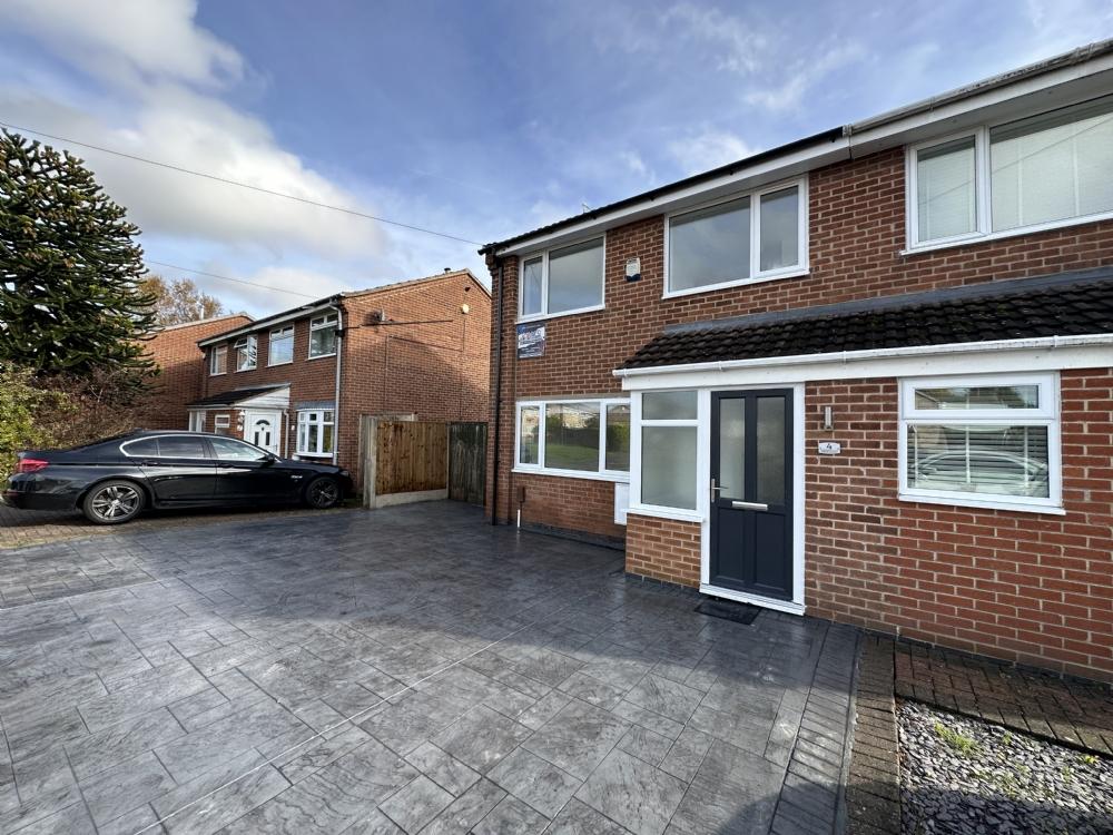 ZETLAND CRESENT, STENSON FIELD 3 bed semidetached house £895 pcm (£