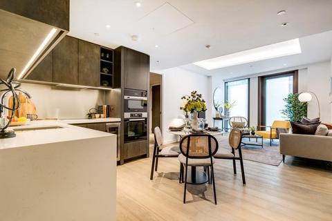 2 bedroom apartment for sale, One Thames City London SW8