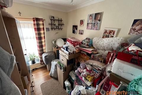 15 Avondale Road, Gelli, Pentre, CF41 7TP