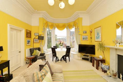 2 bedroom flat for sale, 15/2 Grange Terrace, The Grange, Edinburgh, EH9 2LD